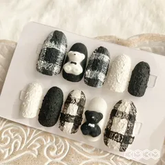 ネイルチップ　くまちゃん　モノトーン