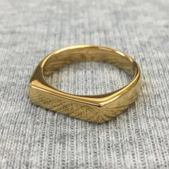 K18「UENO」彫り印モチーフゴールドリング17号929K2509