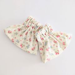 ハンドメイド袖カバーSS丈　YUWA松山敦子さんジェリーストロベリー生地使用♡　ナチュラルいちごの袖カバー　アームカバー　腕抜き　手甲　アームバンド　袖キャッチ　てっこ　YUWA　松山敦子　いちご柄　ナチュラル　ハンドメイド