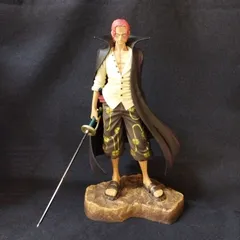 ONE PIECE／ワンピース　シャンクス　赤髪海賊団　フィギュア　★E406