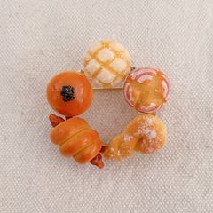 ミニチュアパン　リングブローチ　小サイズ⑦