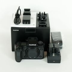 fujifilm x-h2s 【シャッター数20000回 付属品あり】 fujifilm x-h2s 【シャッター数20000回 付属品あり】 fujifilm x