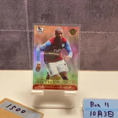 2010-2011 Topps Authentics Premier League Ashley Young ASTON VILLA カード