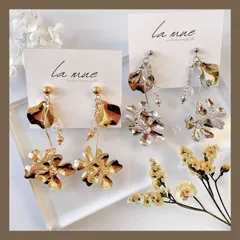 小ぶり＆軽量♡【304ステンレス 24KGP 本金メッキ ポスト】 メタル フラワー お花 花びら ゴールド シルバーワイヤー 天然石 クリア クォーツ クリスタル チェーン ビーズ 小ぶり アレルギー対応 ハンドメイドピアス 【イヤリング変更可能】