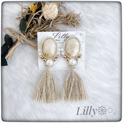 #528 大ぶり/タッセル/パール/ビーズ刺繍/ハンドメイドピアス✻イヤリング