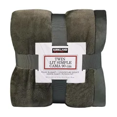 2025年最新】カークランド ブランケットの人気アイテム - メルカリ