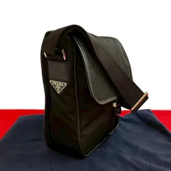 ほぼ未使用 袋付 PRADA プラダ 三角ロゴ プレート 金具 テスート ナイロン ショルダーバッグ ポシェット サコッシュ ブラック 906-3