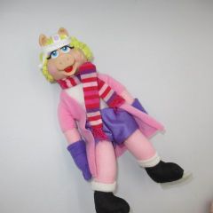 ミス・ピギー　カーミット　マペット・ショー　ぬいぐるみ　フィギア　PIGGY 楽天市場】マペット ミス ピギー ぬいぐるみ プラッシュ PHUNNY