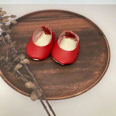 メルちゃんサイズのドール靴　赤色　靴底・白
