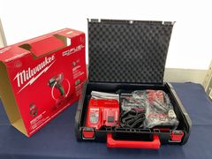 ◇ミルウォーキーツール･ジャパン M18 FUEL 1/2インチ 745Nm インパクトレンチセット M18 FMTIW2F12-502X JP 1台【八尾店】