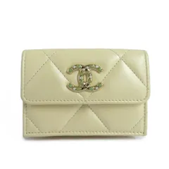 【名古屋】シャネル スモールフラップウォレット AP3324 マトラッセ ライトイエロー GD金具 ラムスキン 三つ折り財布