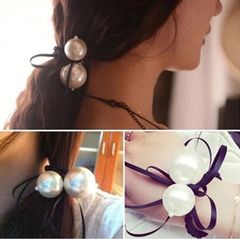 大粒パール２個 可愛らしい ヘアゴム シュシュ ポニーテール かわいい 人気 カジュアル 普段使い お呼ばれ 結婚式 プレゼント レディース 可愛い 新品 16