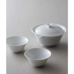 【新品未使用】 WDH 宝瓶 湯呑2個セット 桐箱付き 蓋付き おしゃれ 急須 波佐見焼 日本製 長崎 日本茶 中国茶
