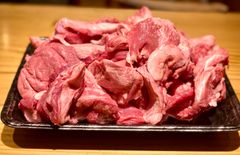 国産牛すじ肉　1.8kg (900g×2袋)