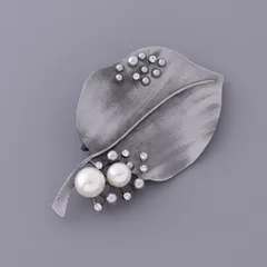 ブローチ 植物 ヴィンテージ調 葉っぱ 木の葉 パール レディース ジュエリー アクセサリー