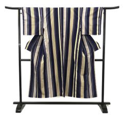 紬/縞/美品/仕立上がり/適応身長140～144㎝/11378