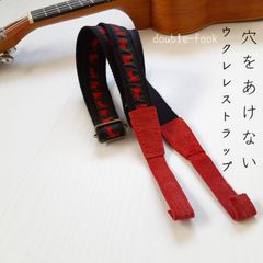 【ウクレレストラップ】やわらかダブルフック　レッド色のねこ柄　ルージュレッド色のフック　幅2.5cm