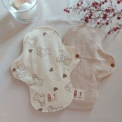 【布ナプキン】無添加コットンフランネル ハートとくま柄 ピンクベージュ無地 23cm 6層仕立て 2枚セット