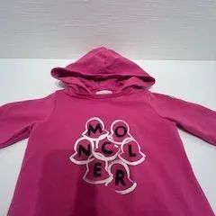 モンクレール　キッズ　パーカー　ピンク　子ども服