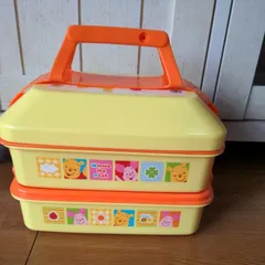 プーさんお弁当箱　　最終お値下げ❣