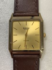 RADO DIASTAR クォーツ ゴールド文字盤 スクエアケース 稼動品 - メルカリ