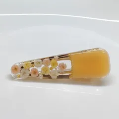 【No.38】レジンヘアクリップ　レジン　ヘアクリップ　ハンドメイド　ドライフラワー　かすみ草