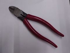 クラインツールズ　220mm強力ニッパー　D220-7　囗T巛
