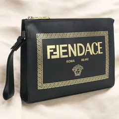 限界値下げ！フェンディ☆FENDIクラッチスモールオーガナイザー 限界値下げ！フェンディ☆FENDIクラッチスモールオーガナイザー