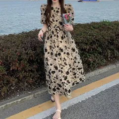 ロングワンピース　ゆるワンピース　ふんわり袖　体型カバー　Aライン　ロング丈　花柄　フレンチレトロ　半袖