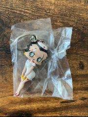 ベティちゃん　キーホルダー　レトロ　ヴィンテージ　未使用品　希少 ベティちゃん キーホルダー レトロ ヴィンテージ 未使用品 希少