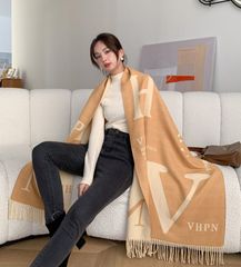 レディース　大判ストール　マフラー　新品　秋冬