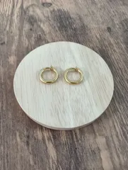 イヤリング　シンプルフープ　ゴールド