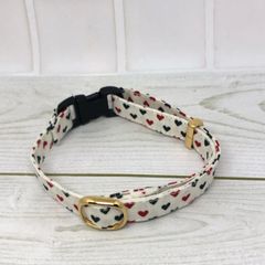 猫　首輪　白　ハート柄　シンプル