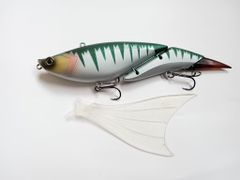バスフィッシング & ソルト ジョイントルアー テール付き 190mm 55g クリアブルー ビッグベイト ガウディー GAUDI SW ボートシーバス 青物 河口 河川 バイブレーション GT ロウニンアジ エレメンツのダヴィンチ好きに 沖磯 モンスター