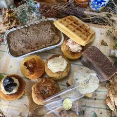 【7.8月】おからとお水のパウンドケーキ&グルテンフリーの焼き菓子10種類のアソートボックス」のサムネイル