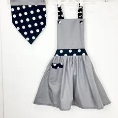 黒のドット柄がお洒落なハンドメイド子供エプロンと三角巾のセット
