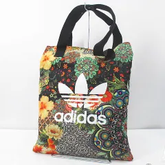 アディダス adidas トートバッグ 花柄 フラワープリント ロゴ ブラック 黒系のサムネイル