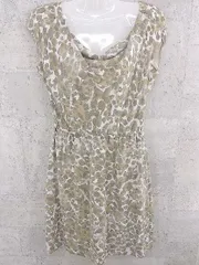 ◇ UNTITLED アンタイトル 総柄 フレンチスリーブ 膝丈 ワンピース サイズ2 ホワイト グレージュ系 レディース 【1002800892341】