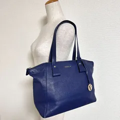 FURLA ファスナー付きレザートートバッグ ミニボストンバッグ メタルチャーム付き A4可 肩掛け可 ネイビー 通勤