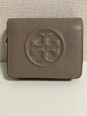 TORY BURCH perry bombe トリーバーチペリー ボンベ バイフォールド　2つ折り財布　レザー　BEG