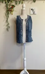 デニムジャケットをリメイクしたベスト！