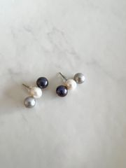 バロックパールピアス （Vシェイプフックk14gf） - メルカリ