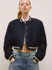 2025年最新】zara クロップドボンバージャケットの人気アイテム