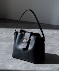 美品】VIOLAd'ORO バンブースクエアバッグ 2way 黒 - メルカリ