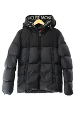 モンクレール MONCLER 18AW MONTCLA モンクラ ロゴ バンド刺繍 ダウン ジャケット D20914132085 68352 1 黒 ブラック ブランド古着ベクトル 中古☆AA★250111のサムネイル