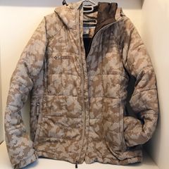 Columbia（コロンビア）ダウンジャケット　ジャケットブルゾン