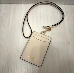 美品 コーチ COACH カードケース レザー パスケース 定期入れ IDケース F57311