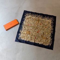 HERMES エルメス カレ90 Lapins Dans un Champ de bl〓 麦畑とウサギ スカーフ コットン