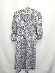 ◇ ⊂ KUMIKYOKU 組曲 花柄 長袖 膝下丈 ティアード ワンピース サイズ2 ホワイト ネイビー系 レディース E  【1507010013819】