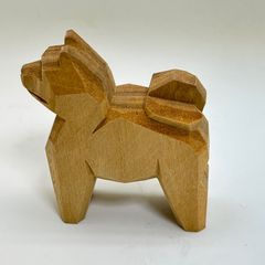 【商品番号MS-KBORI-ETO１１】木彫りの干支シリーズ　戌　狗　 高さ　約８ｃｍ